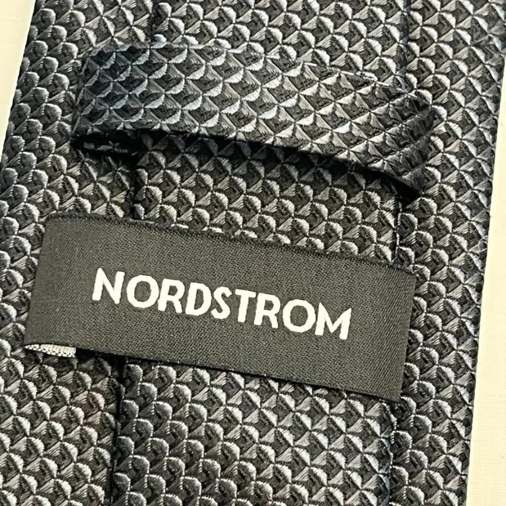 Nordstrom 100% Silk Jacquard Tie Black 3.5